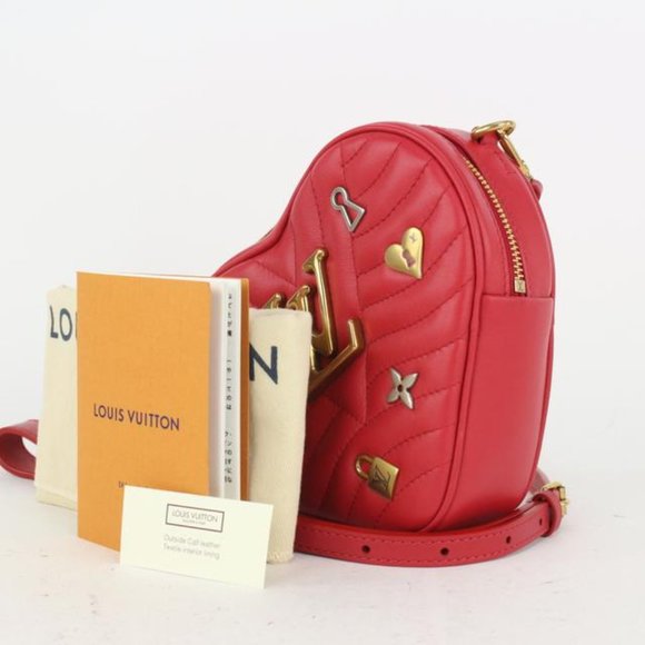 Louis Vuitton Limited Edition Red Quilted Leather - Picture 2 of 12
